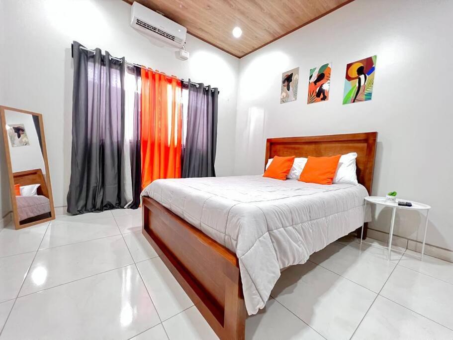 Orange Apartment 5 Min Aeropuerto Juan Santamaria Alajuela Exterior photo